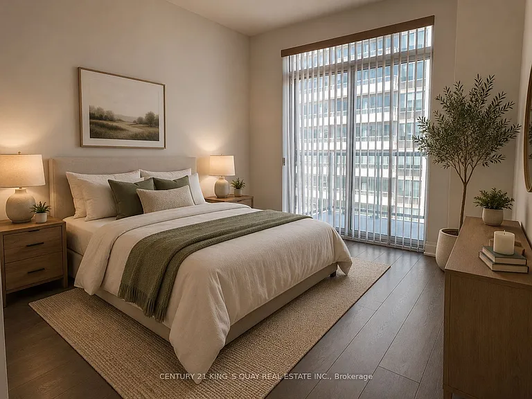 68 Canterbury Pl #Penthouse 10 — Photo 4