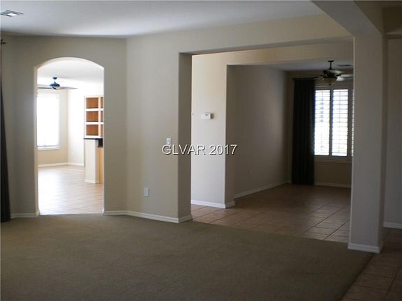 3rd image of 4710 Fiore Bella Blvd