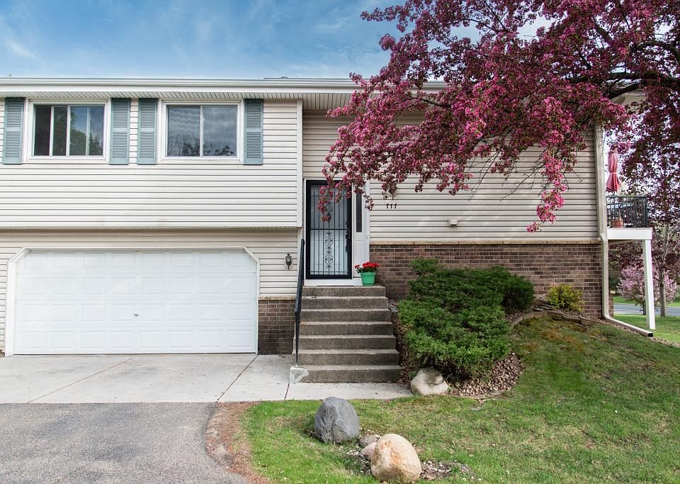 1st image of 777 Evergreen Ct