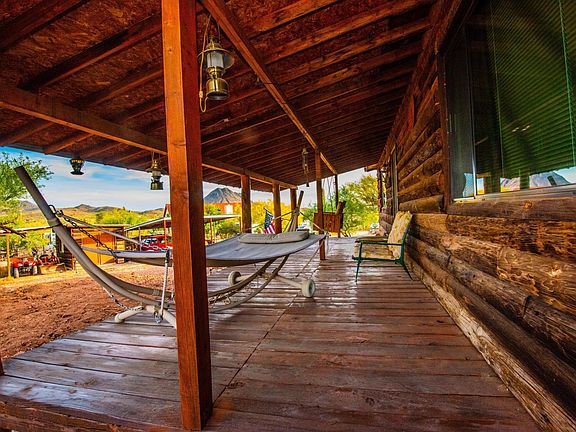 Wonderful front porch