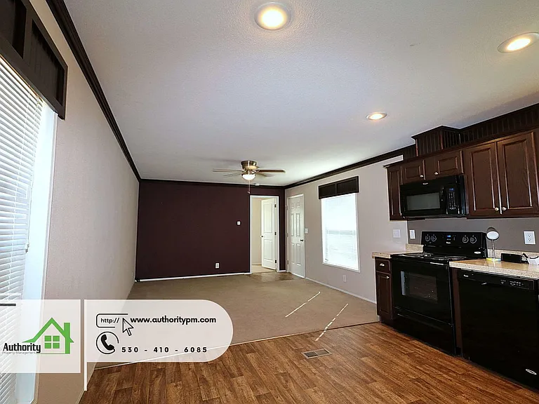21311 Old 44 Dr — Photo 10