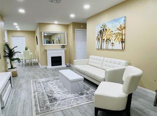 913 Jones St, Clearwater, FL 33755