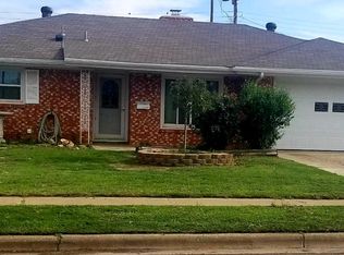 5423 9th St, Lubbock, TX 79416
