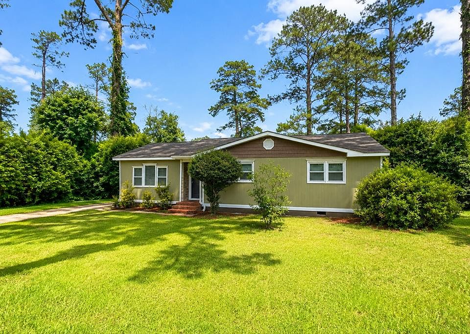 1st image of 510 Cuthbert Rd