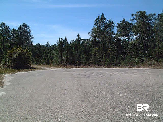 1st image of 7 Canal Square Ln