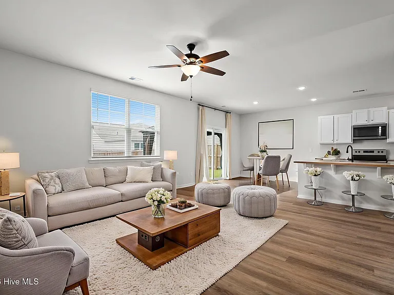 2091 Bella Point Dr SE — Photo 10