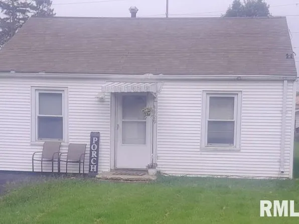 3329 N Stanley St, Peoria, IL 61604