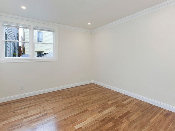 5th image of 1730 Sacramento St APT 1