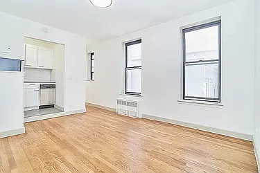 Rented by Living New York