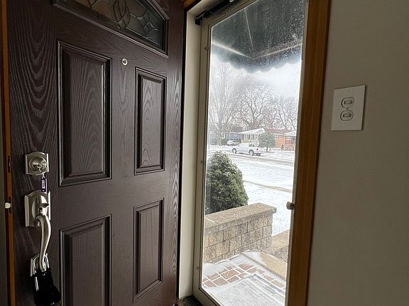3rd image of 10223 S Spaulding Ave