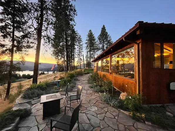 1636B Pingston Creek Rd, Kettle Falls, WA 99141