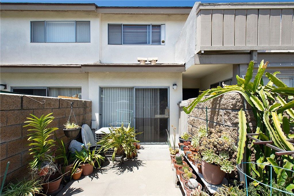 5108 W 1st St APT D, Santa Ana, CA 92703 Zillow