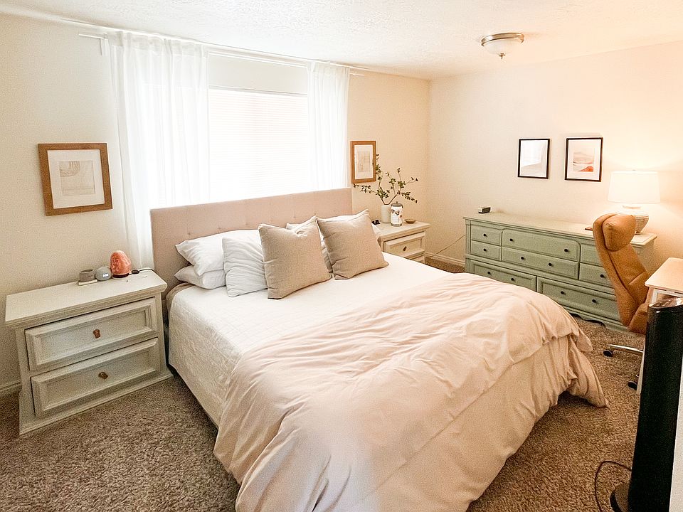 1st image of 1650 N Trinnaman Ln APT 3