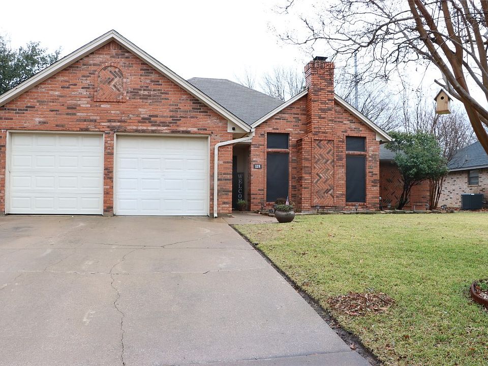 1st image of 128 Sandlewood Ln