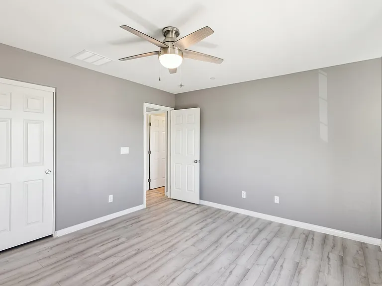 457 Cornelius Kelly Ave — Photo 50