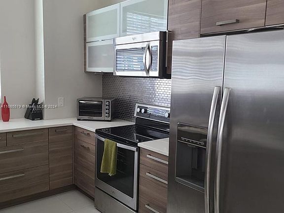 2nd image of 1250 S Miami Ave APT 814