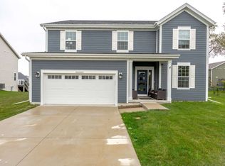 W240N5623 Daisy Ct, Sussex, WI 53089