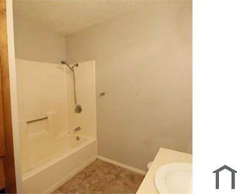 5th image of 513 S Beverly St APT 3