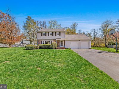 4 Michele Ct, East Windsor, NJ, 08520