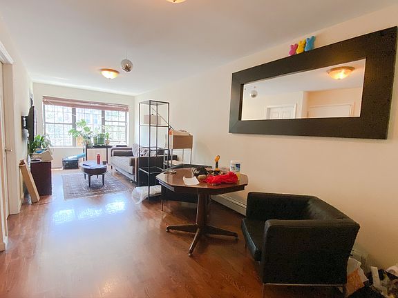 3rd image of 137 Herkimer St #2C