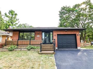 354 Lee Cir, Waterloo, ON N2K2L9