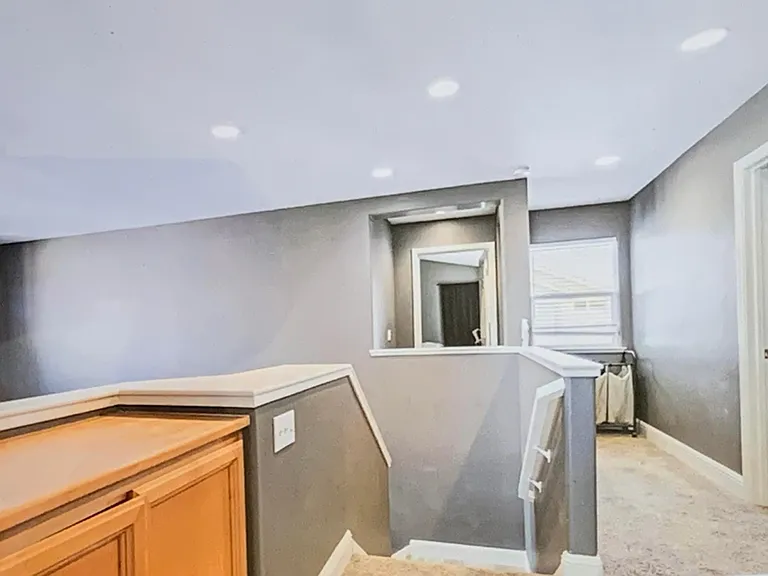 2720 Arbor Grove Ln — Photo 5