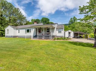 103 Evergreen St, Harriman, TN 37748