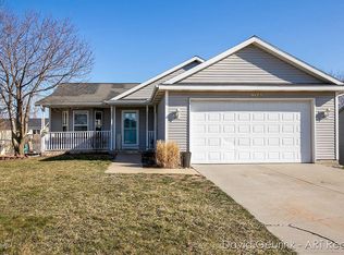 9475 Southwind Dr, Zeeland, MI
