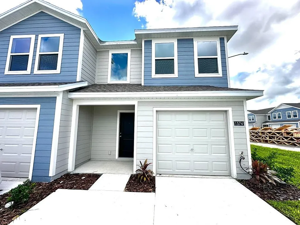 1574 Plank Pl