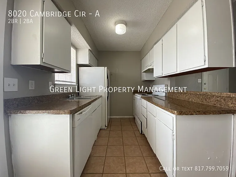 8020 Cambridge Cir #A — Photo 5
