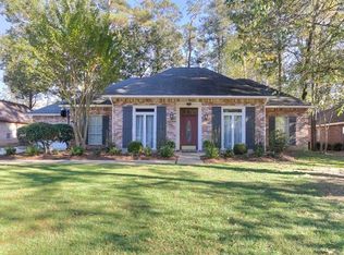 330 Beau Rivage Dr, Mandeville, LA 70471