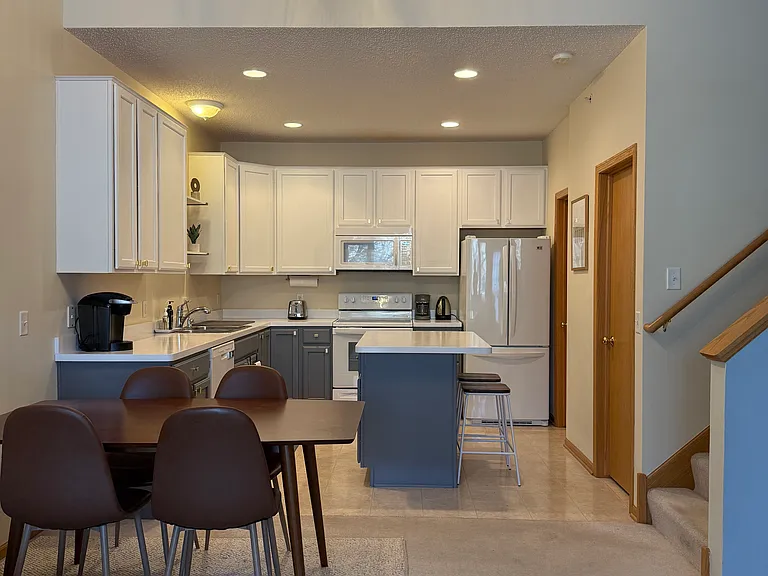 4840 Underwood Ln N #D — Photo 13