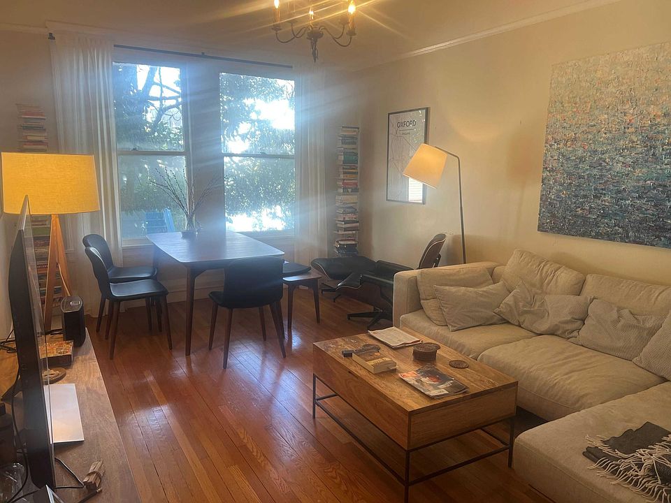 1st image of 823 Ashbury St