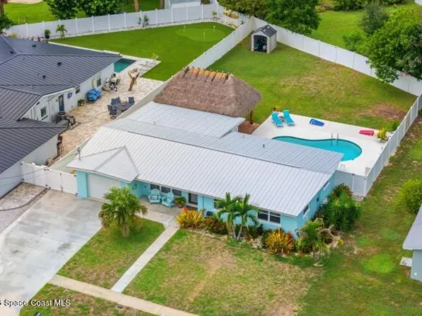 2060 Bonita Ave, Melbourne Beach, FL 32951