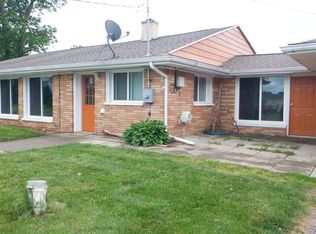 1517 Bowers Rd, Lapeer, MI 48446