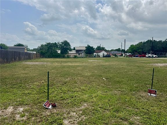 5th image of 0 Hobbs Ave