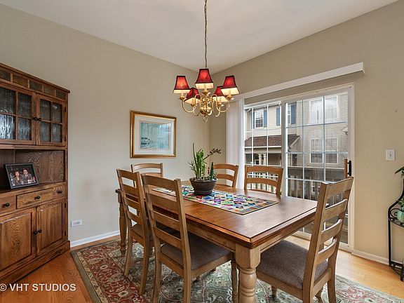 3rd image of 763 Cherry Creek Dr