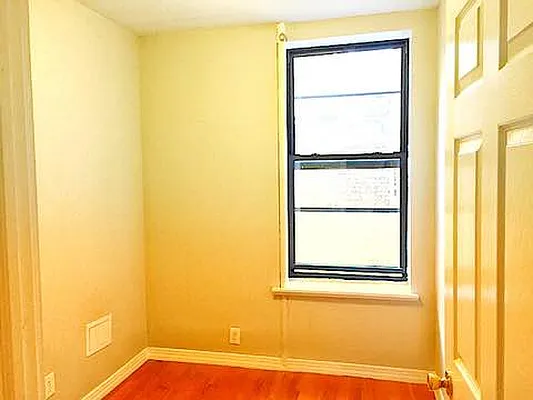 Rented by Friedman Roth Realty | media 27