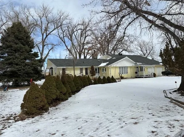 278 Purl St, Saint Onge, SD 57779