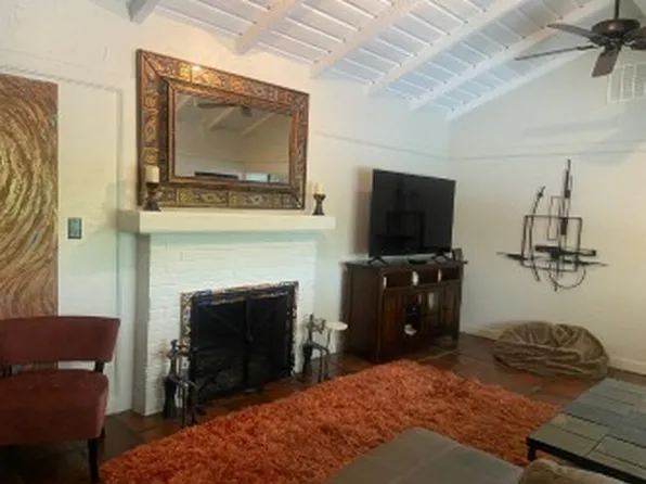 2285 N Cardillo Ave, Palm Springs, CA 92262