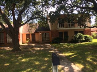 8430 Greenbriar Ln, Port Arthur, TX 77642