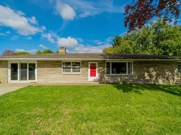5728 Stone Ave, Portage, IN 46368