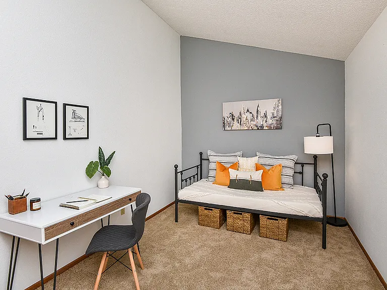 Bass Lake Hills Townhomes — Photo 2