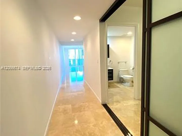 1830 Ocean Dr #CU-1210 — Photo 17