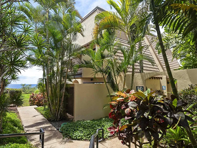 S Kihei Rd — Photo 8