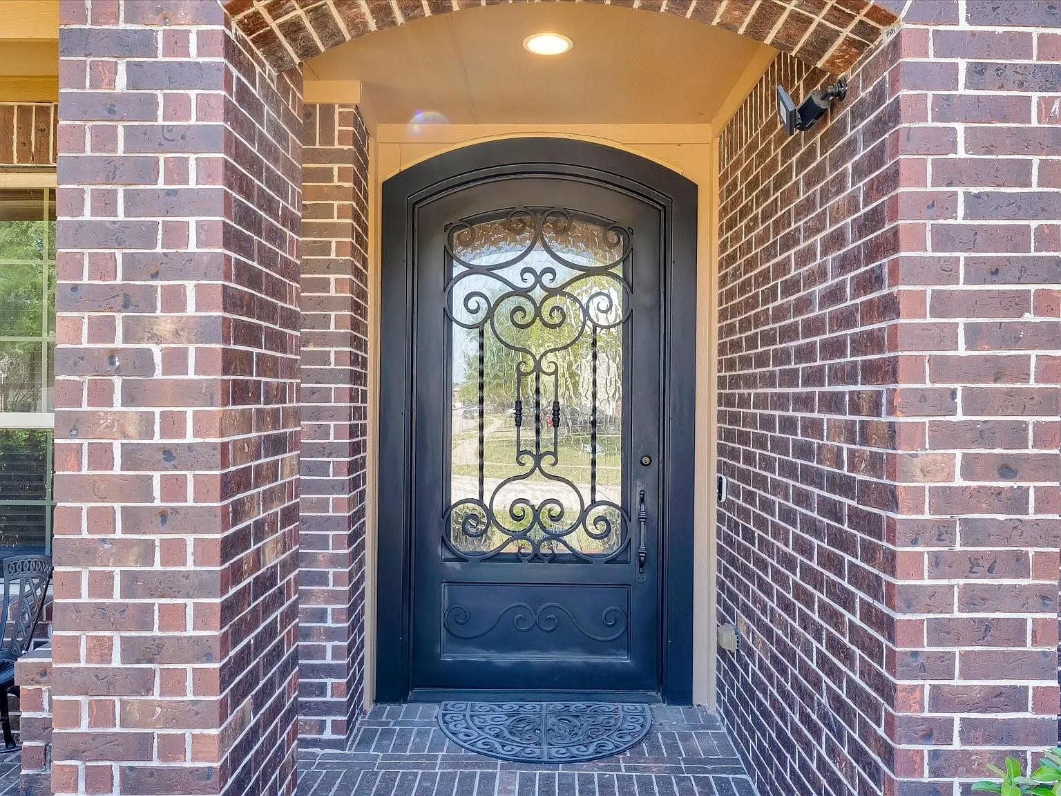 4 bed, 3.5 bath, 3287 sqft, $5,000 — Photo 4
