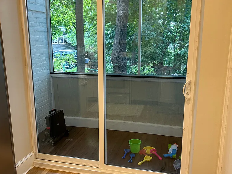 313 Tappan St #3 — Photo 12
