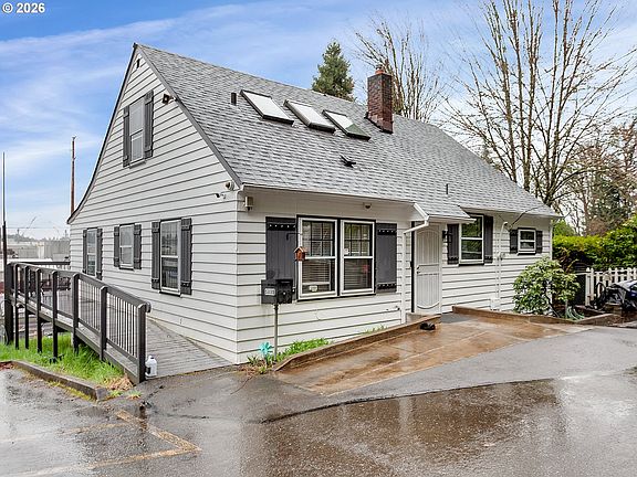 2nd image of 5135 NW Saint Helens Rd