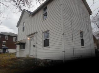 1155 Cedar Ave, Sharon, PA 16146