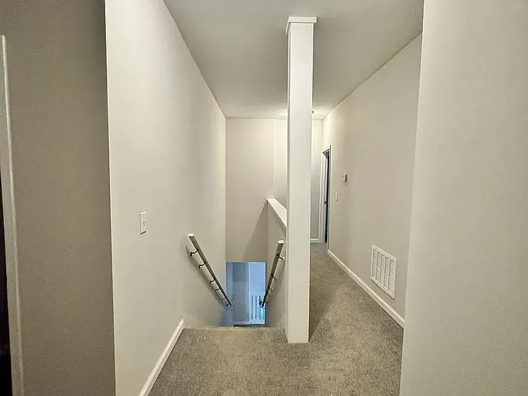 380 Glendale Rd — Photo 10